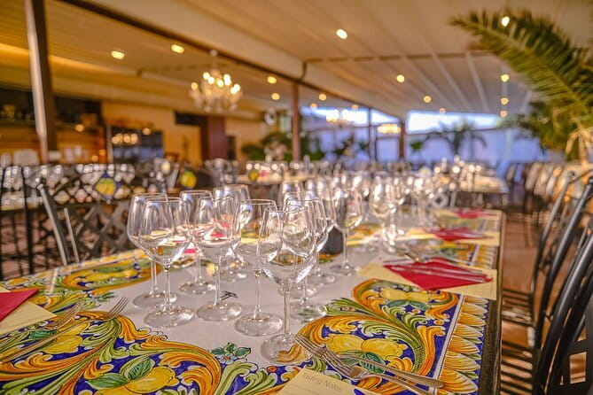 Exclusive Winery Tour with Tasting and Dinner in Chianti vineyard - Leaving Florence for the Chianti hills