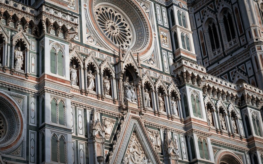 Florence: Duomo Cathedral Immediate VIP Access & Guided Tour - Audio guidance in 13 languages