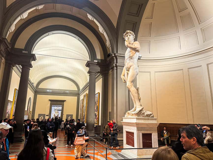 Florence: Exclusive Evening Tour of Michelangelo's David - Why an evening visit to the Accademia works