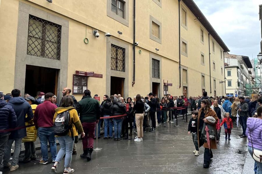 Florence: Exclusive Evening Tour of Michelangelo's David - Plaster casts and the artist’s process