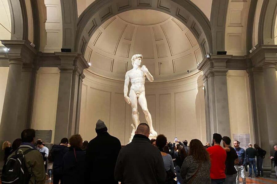 Florence: Exclusive Evening Tour of Michelangelo's David - The Music Instrument Room