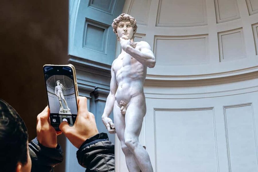 Florence: Exclusive Evening Tour of Michelangelo's David - What the $100 price really buys you