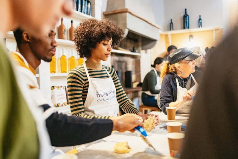 Florence: Premium Pasta and Gelato Cooking Class - What the three-hour Florence class is really like