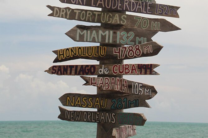 Fort Lauderdale/Hollywood: Key West Full-Day Tour in Luxury Coach Bus - The early meeting point in Sunny Isles Beach