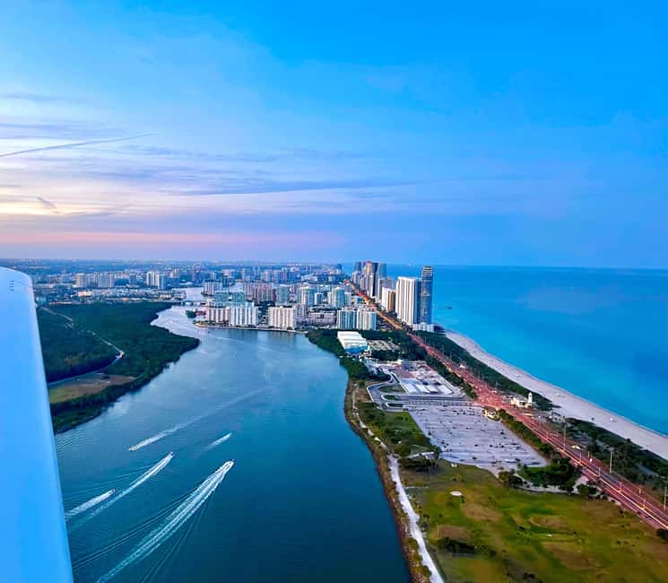 Fort Lauderdale & Miami: Private Luxury Airplane Tour - Choosing the best time to fly