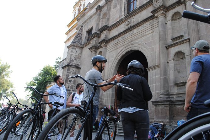 Frida Kahlo VIP [Museum Tickets Included] Bike, Markets & Churros - Entering Casa Azul With VIP Museum Admission