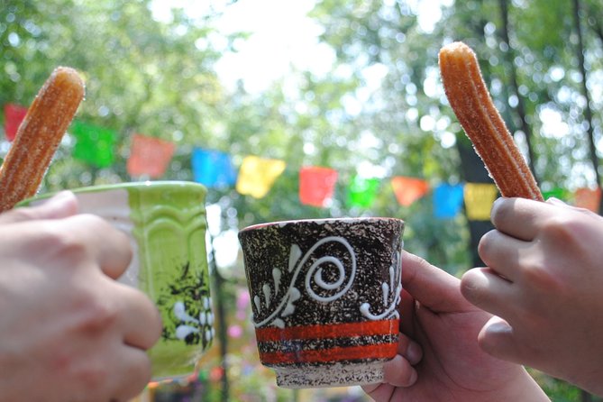 Frida Kahlo VIP [Museum Tickets Included] Bike, Markets & Churros - Riding Through Coyoacan’s Old Streets