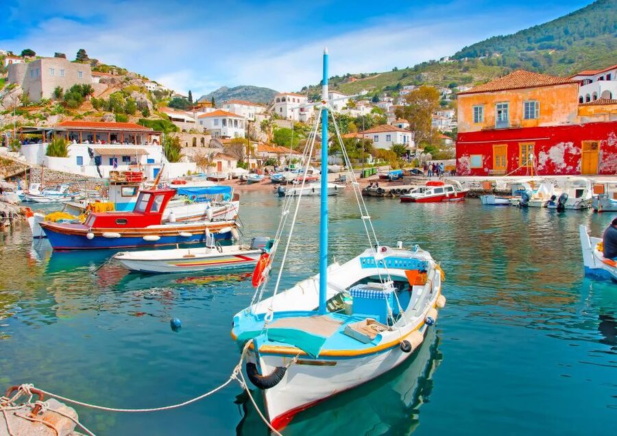 From Athens: Saronic Islands Full-Day Cruise with VIP Seats - Poros: a pretty stop with very little time