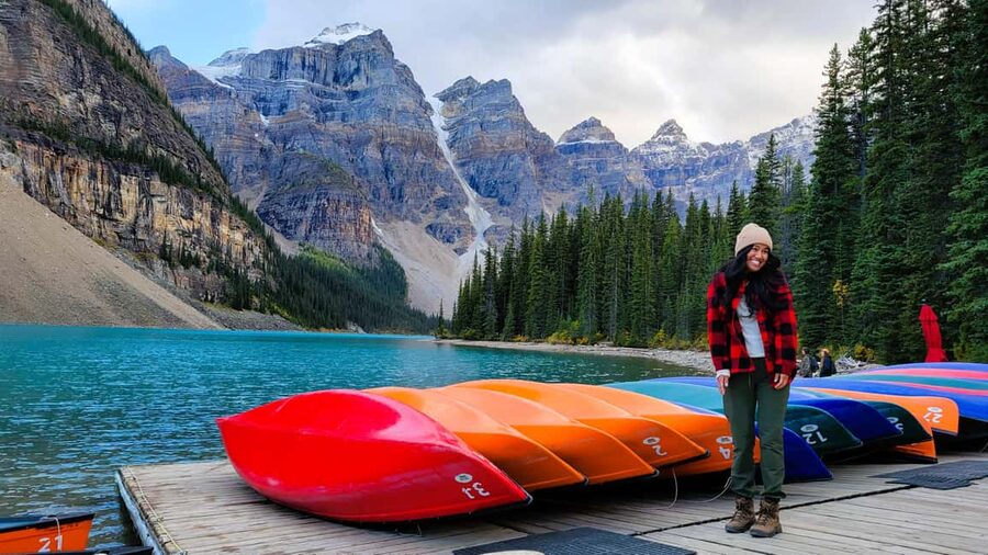 From Calgary/Canmore: Banff National Park Premium Day Trip - Lake Louise: the day’s major alpine highlight
