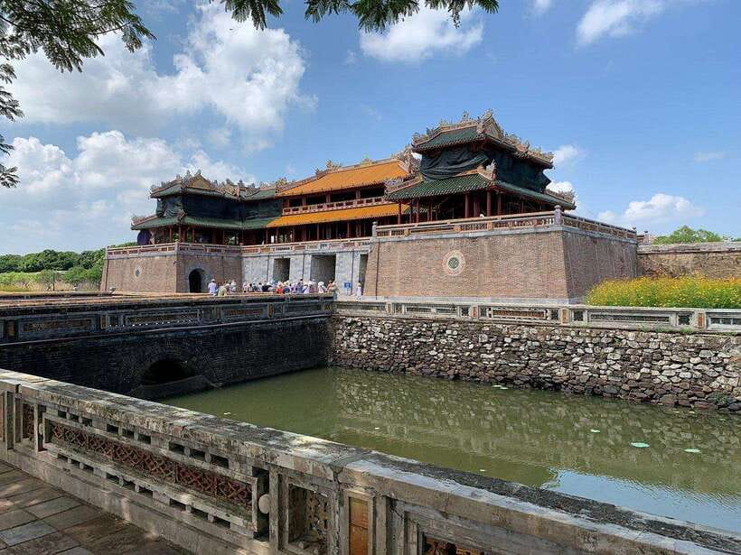 From Da Nang/Hoi An: Hai Van Pass & Hue Imperial City Deluxe - Lang Co Beach and Lap An Lagoon