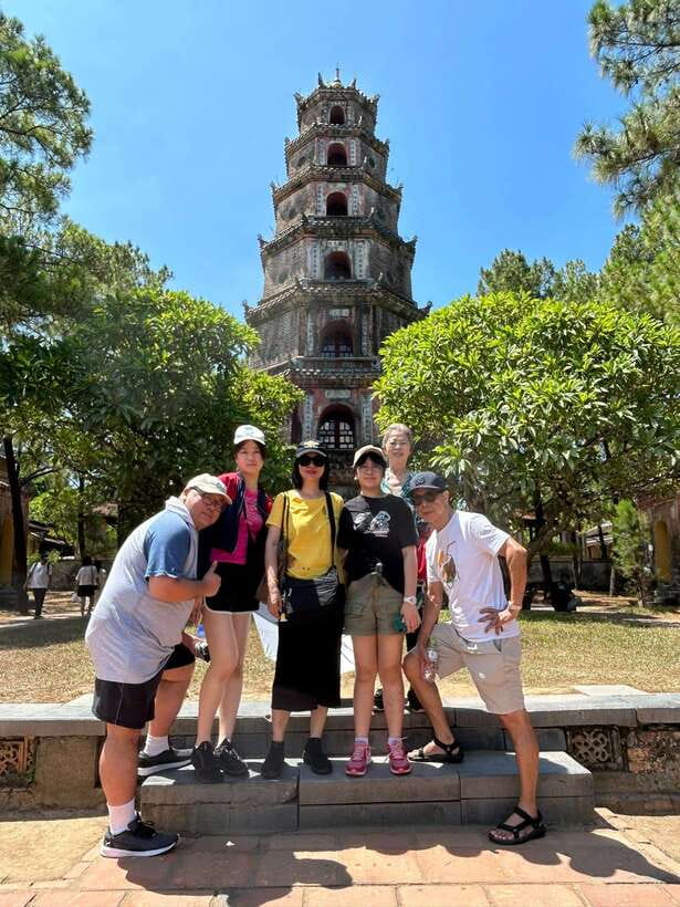 From Da Nang/Hoi An: Hai Van Pass & Hue Imperial City Deluxe - Hai Van Pass, with mountain views in 15 minutes