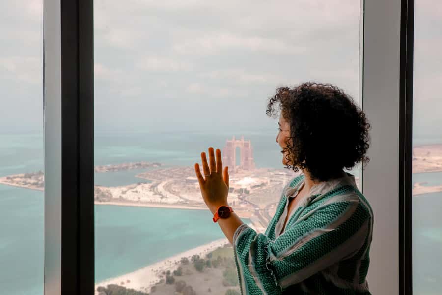 From Dubai: Abu Dhabi Premium Full-Day Sightseeing Tour - A big Abu Dhabi day from a Dubai base