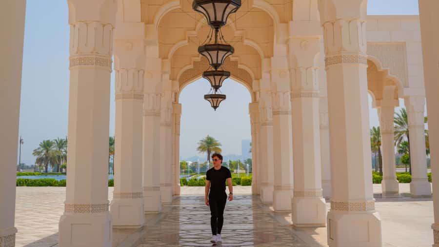 From Dubai: Abu Dhabi Premium Full-Day Sightseeing Tour - Should you book this Abu Dhabi day trip?