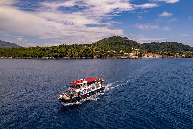 From Dubrovnik: Premium Three Island Cruise with lunch and drinks - A relaxed day beyond Dubrovnik’s walls