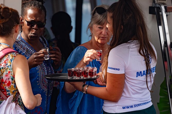 From Dubrovnik: Premium Three Island Cruise with lunch and drinks - Koločep is the calm final stop