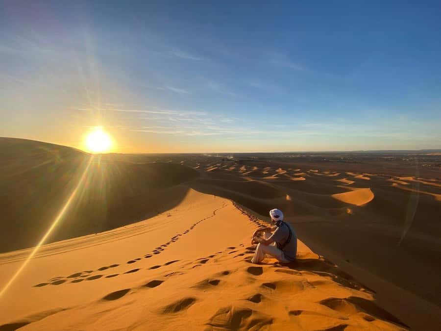 From Fes: 3-Day Luxury Desert Tour to Marrakech via Merzouga - Standard or luxury desert camp?
