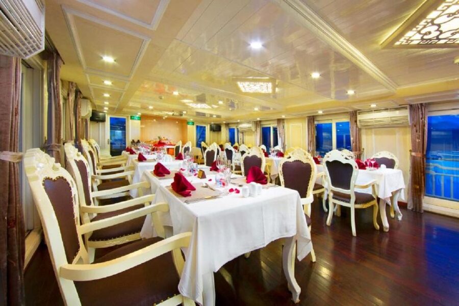 From Hanoi: 2-Day Bai Tu Long Bay Luxury Cruise with Jacuzzi - The crew makes the difference