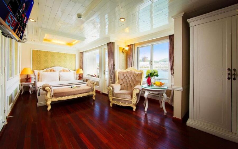 From Hanoi: 2-Day Bai Tu Long Bay Luxury Cruise with Jacuzzi - Is $165 good value?
