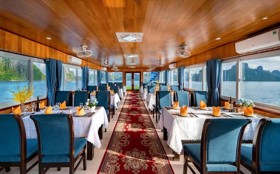From Hanoi: Ha Long Bay Luxury Day Cruise with Food & Kayak - Sung Sot Cave, the day’s biggest underground stop