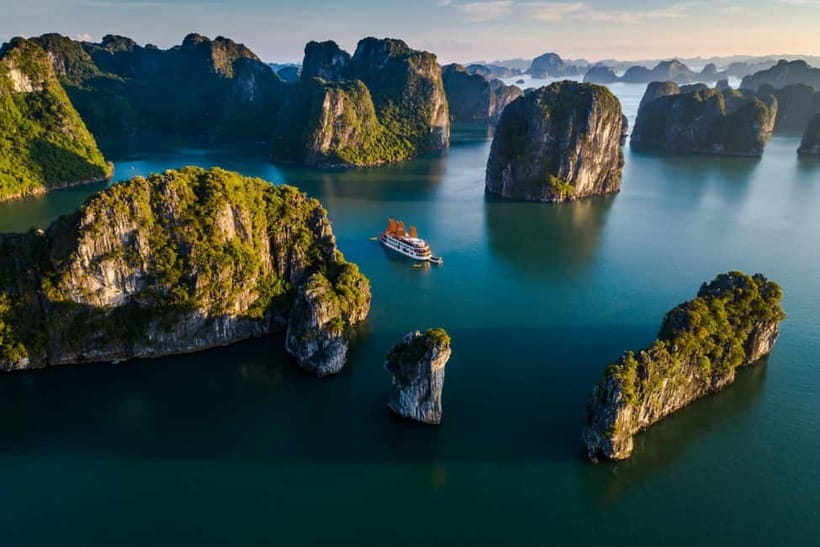 From Hanoi: Halong bay Luxury tour on 5 star cruise - The sunset party and return to Hanoi