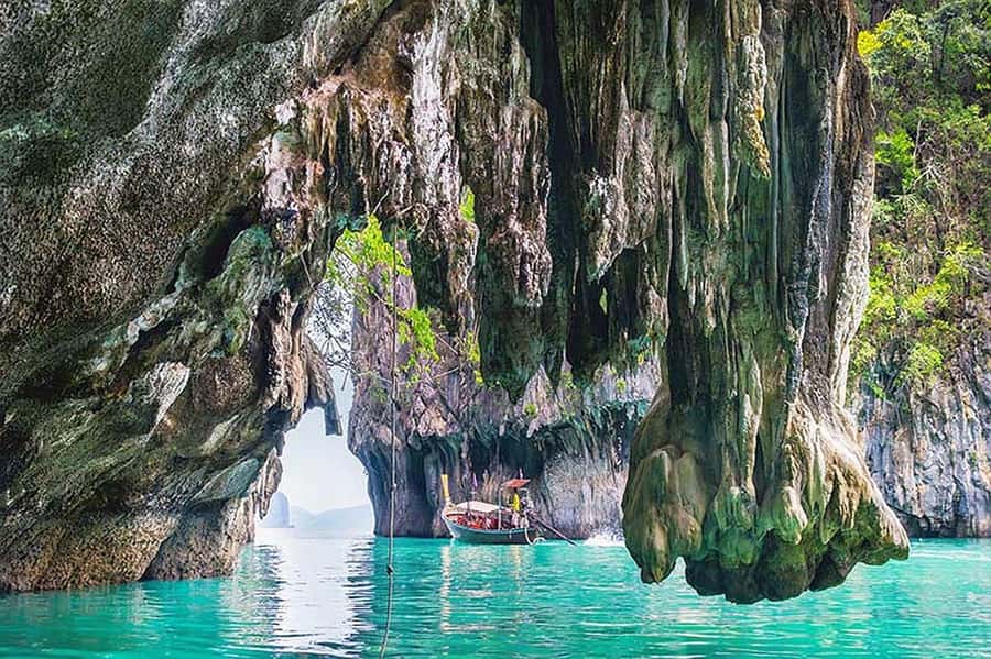 From Khao Lak: Premium James Bond Sunset and Canoe Adventure - Lunch on the way into Phang Nga Bay