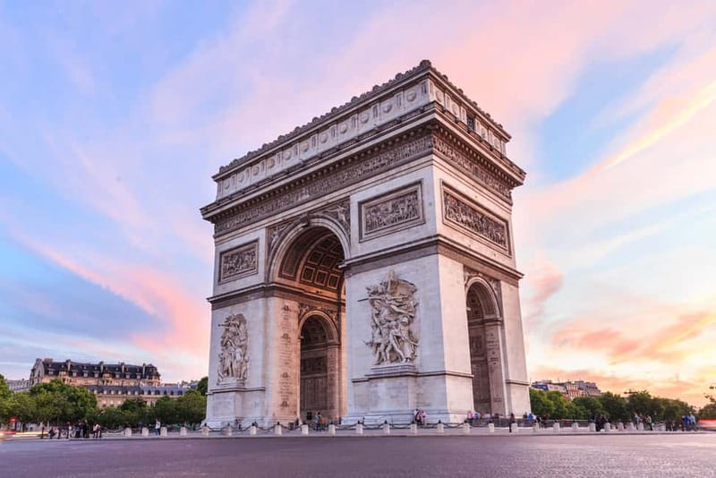 From Le Havre: Deluxe Paris Tour with Seine River Cruise - Accessibility and what to bring