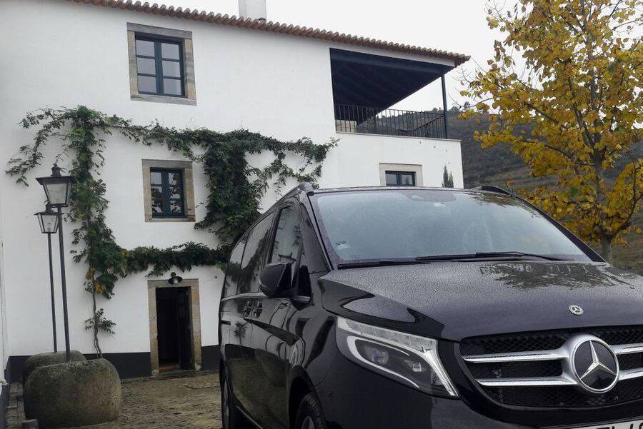 From Lisbon: Full-Day Sintra Tour by Luxury Car or Minivan - Key points at a glance