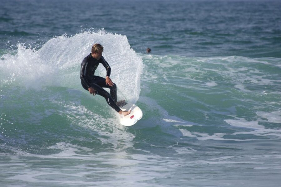 From Lisbon: Full-Day Sintra Tour by Luxury Car or Minivan - Cascais and the Estoril coast road