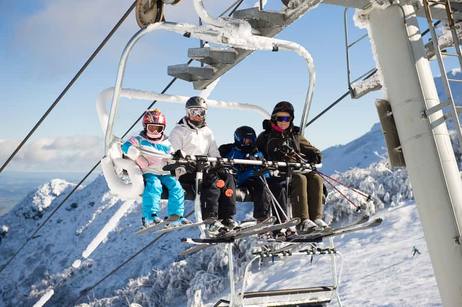 From Melbourne: Day Trip to Mt Buller by Premium Tour Coach - What the coach service does well