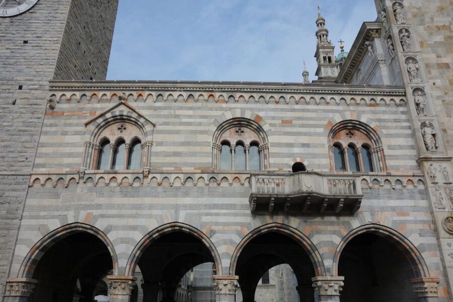From Milan: Como, Lugano and Bellagio Exclusive Boat Cruise - Seeing Lake Como from the water