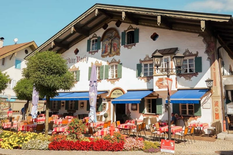From Munich: Premium Neuschwanstein Castle & Linderhof Tour - Who should book this experience?