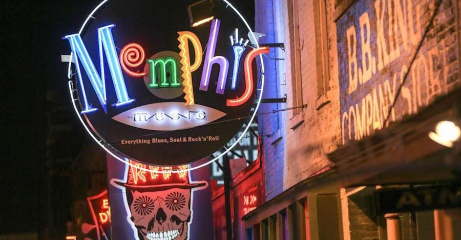 From Nashville: Memphis Tour with Graceland VIP Access - Graceland and the Elvis experience
