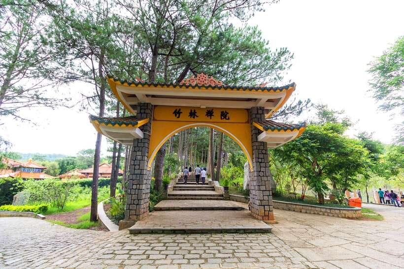 From Nha Trang: Best Seller Top Site Luxury Da Lat City Trip - Crazy House, Da Lat’s most playful building