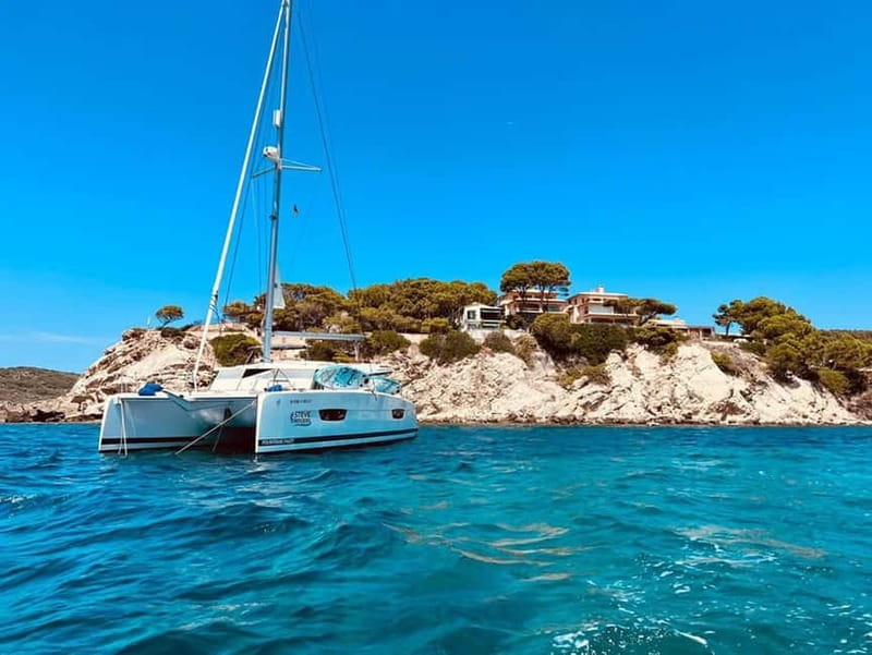 From Palma: Luxury Catamaran Group Tour with Tapas & Drinks - Sailing along the Mallorca coast