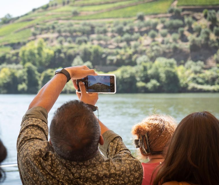 From Porto: Premium Douro Valley Small-Group Wine Tour - Guides make or break a long day