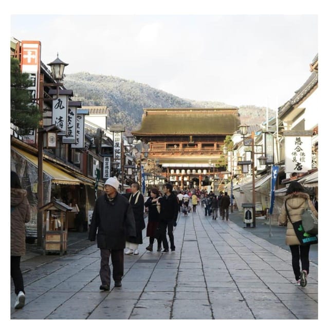 From Tokyo/Nagano: Luxury Snow Monkey Private Full-Day Tour - What the day feels like from Tokyo