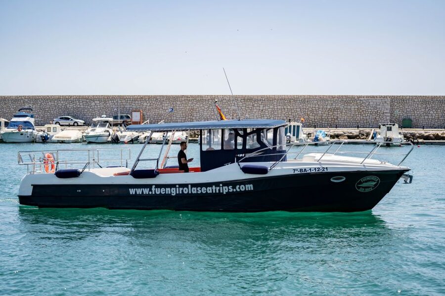 Fuengirola: Luxury Private Boat Rental With Skipper - Swimming from the yacht