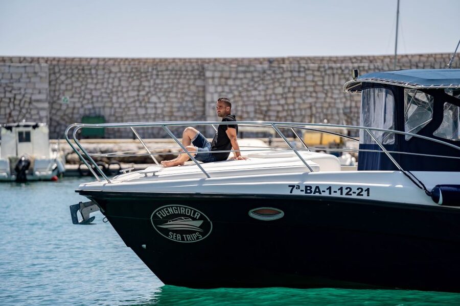 Fuengirola: Luxury Private Boat Rental With Skipper - Two hours or four hours on the Mediterranean