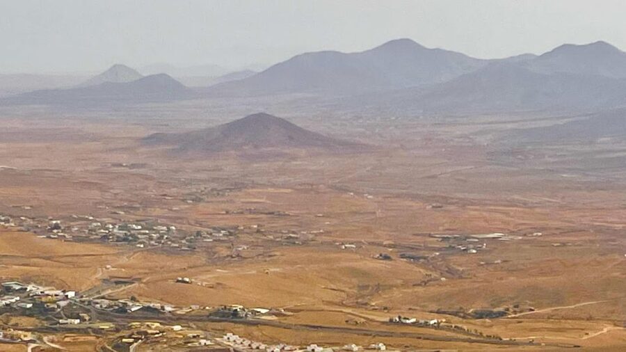 Fuerteventura: Island Highlights Guided VIP Sightseeing Tour - Corralejo Natural Park brings sand and sea