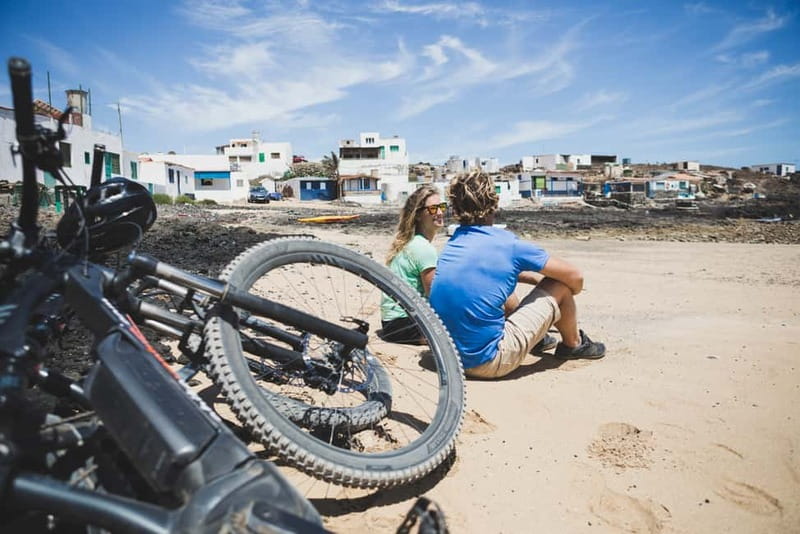 Fuerteventura North: PREMIUM E-bike guided tour - Wind, rain, and what to pack