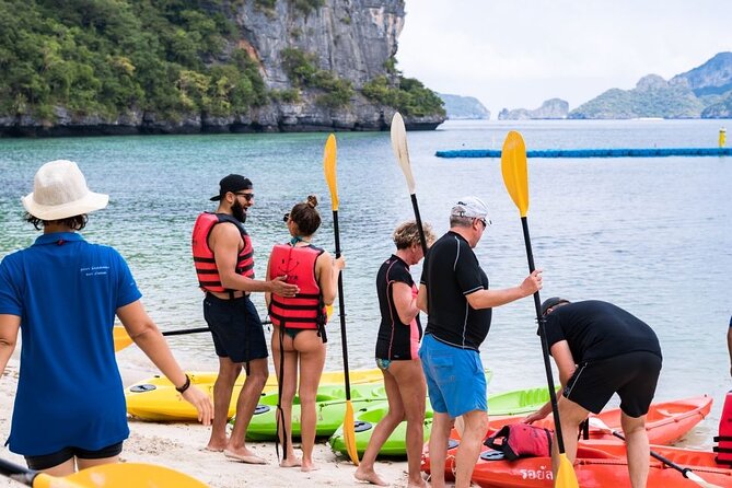 Full Day Ang Thong Islands Luxury Small Group Tour - Lunch, Fruit, And The Practical Comforts