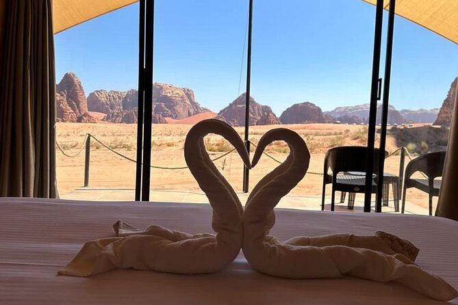 Full-Day Jeep Tour & Sleep in Luxury Tent with private Bathroom - Al Ramal gives you the best sandboarding setting
