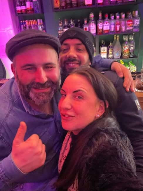 Fun explorers pub Crawl with 1 hour open bar and 3 VIP clubs - Three clubs with VIP entry