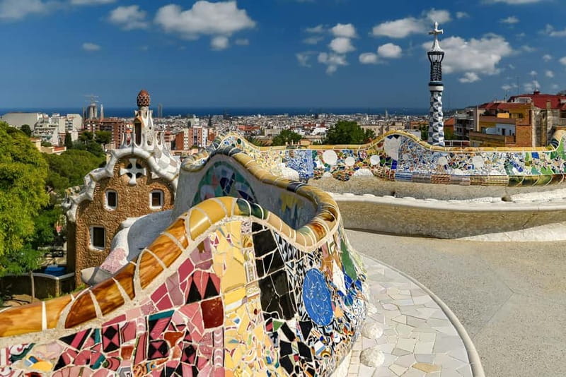 Gaudi's legacy.Exclusive tour to Park Güell & Casa Batlló - Casa Batlló closes the visit indoors