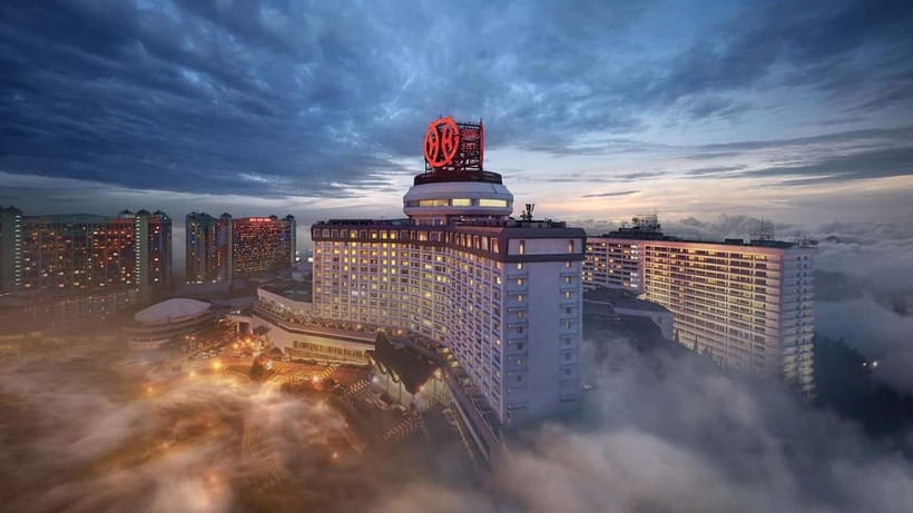 Genting Highland: Premium Outlets Cable Car - The Chin Swee Station stop