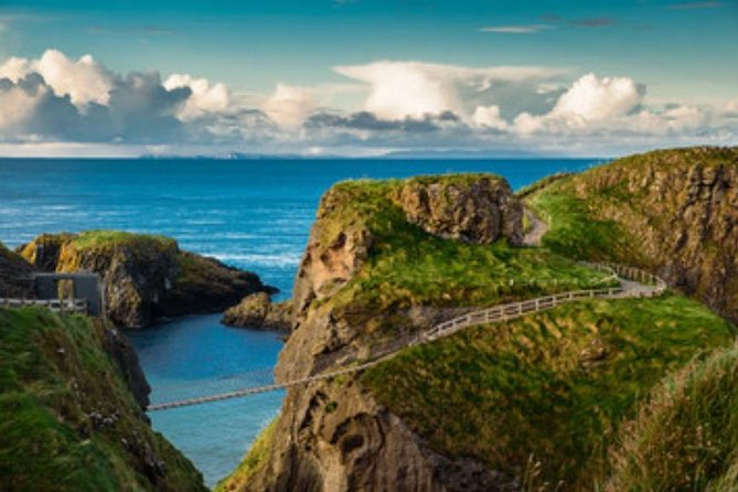 Giant's Causeway Luxury Private Day Tour - Carrick-a-Rede and the ticket trap