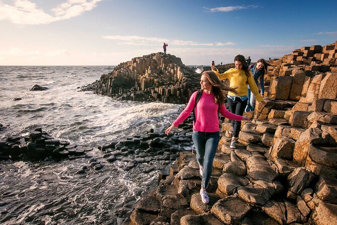 Giant's Causeway Tour from Belfast - Luxury Bus + Castles Tour - A full Antrim Coast day from central Belfast