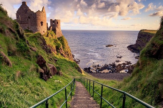Giants Causeway Tour from Belfast + FREE Belfast Mural Tour - Magheracross viewpoint and the final coastal sweep