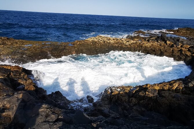 Gran Canaria Highlights Private Tour VIP - San Bartolome de Tirajana and a taste of Tunte