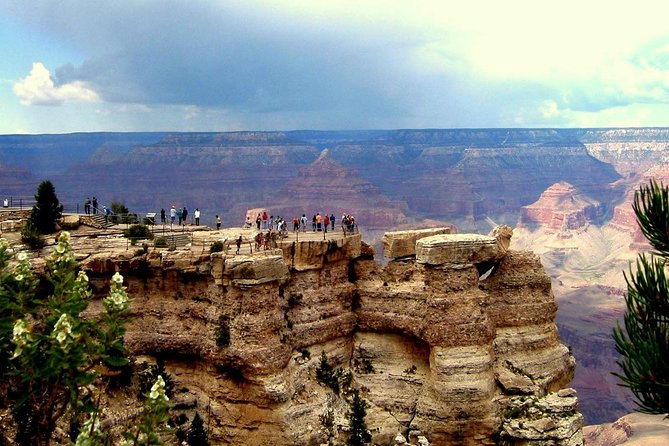 Grand Canyon Deluxe Day Trip from Sedona - Grand Canyon Village, lunch, and the historic district